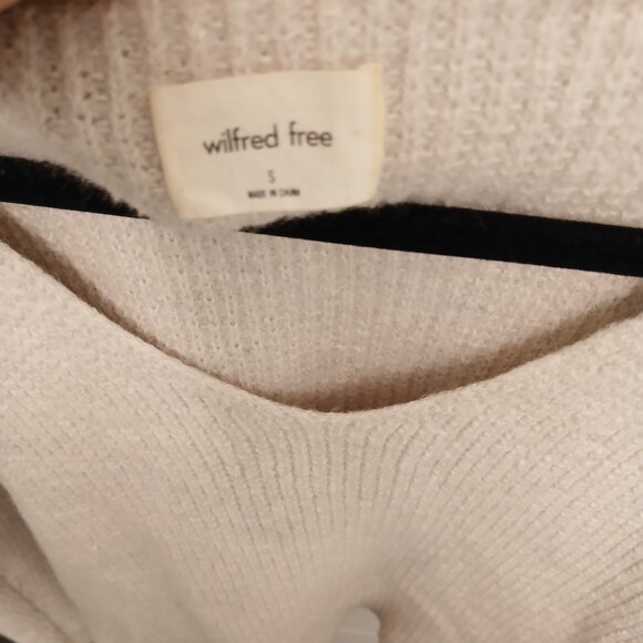 Aritzia Wilfred Free Wolter Sweater - Picture 5 of 6